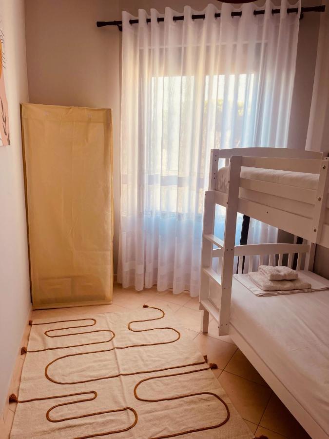 Cheerful 2-Bedroom Apartment In Golem Golem  Exterior photo