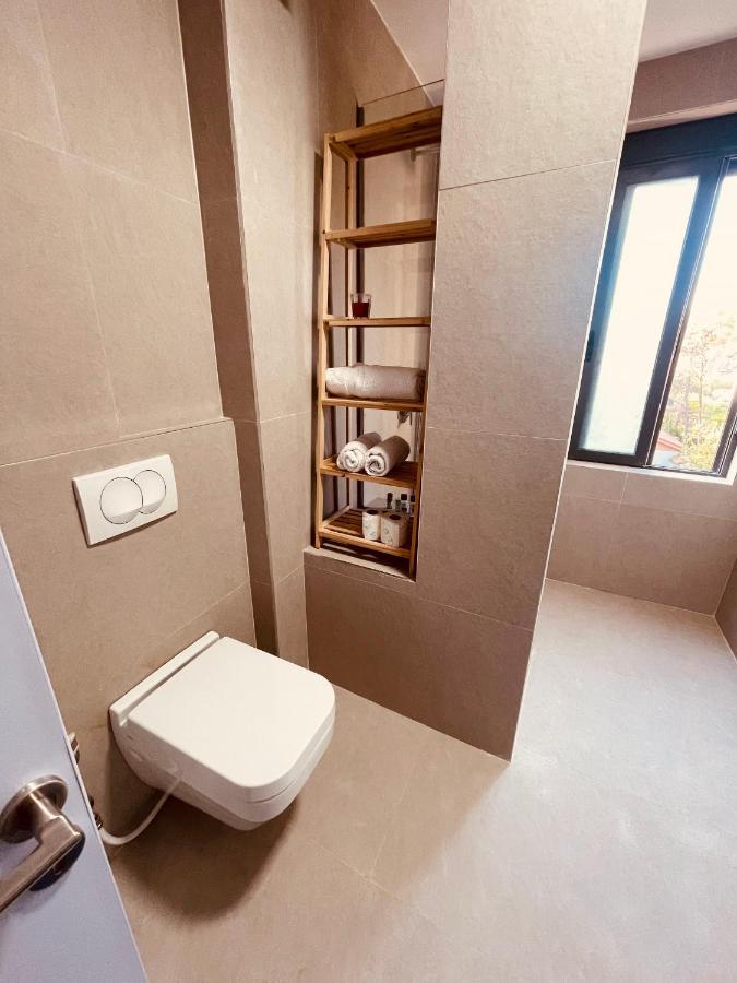 Cheerful 2-Bedroom Apartment In Golem Golem  Exterior photo